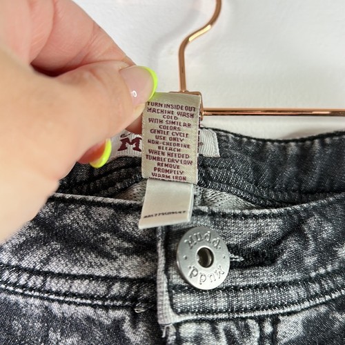 Pantalones Cortos MUDD Negro Envejecido Lavado Ácido Algodón Elástico Tiro Bajo Talla 11 - Imagen 9 de 9