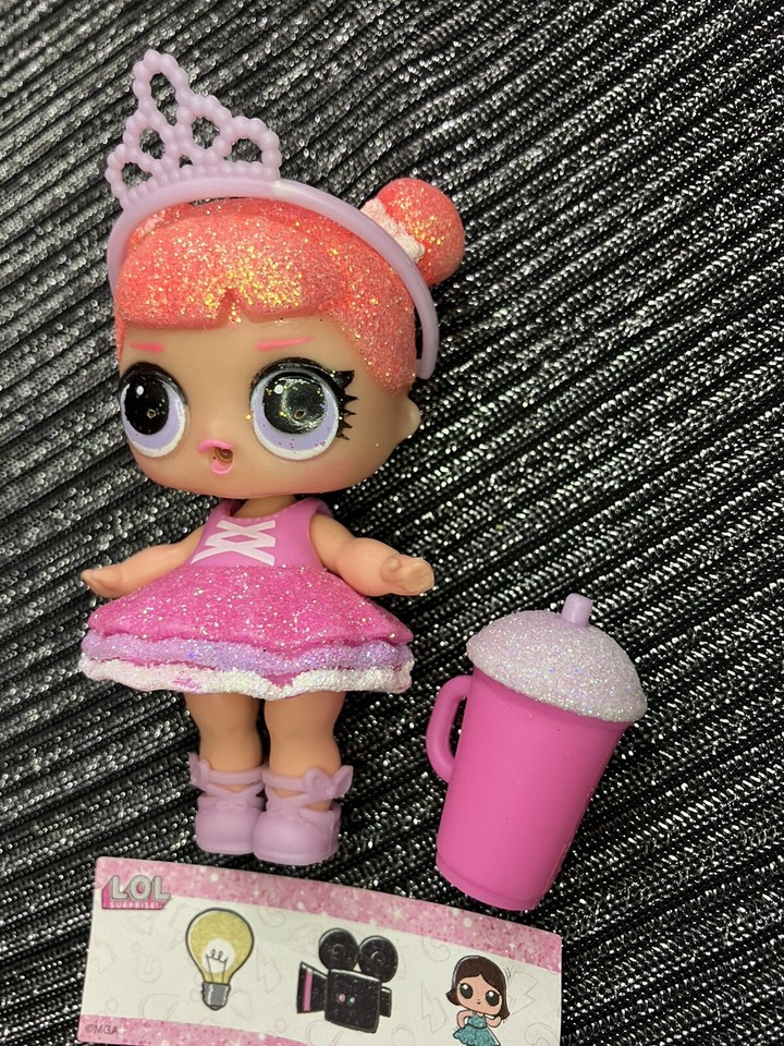 EUC LOL Surprise Center Stage doll complete w accessories L.O.L