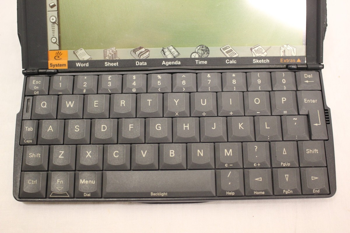 VINTAGE PSION SERIES 5 POCKET COMPUTER WITH