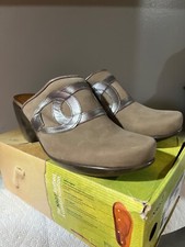 naot  shoes womens 41