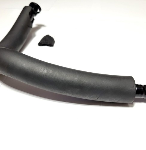 GENUINE BMW 🇩🇪 Crankcase Vent Breather Hose 3 Way BMW 1 3 5 X3 X5 11157559528 - Picture 12 of 12