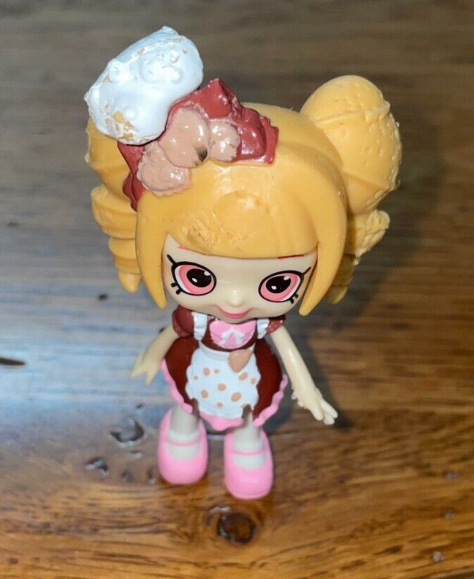 Shopkins Happy Places COCO COOKIE Lil Shoppie Bakery Doll 3.