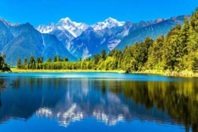 Wandbild: Die Wälder und Mount Cook und Mount Tasman. Herrliche [...]