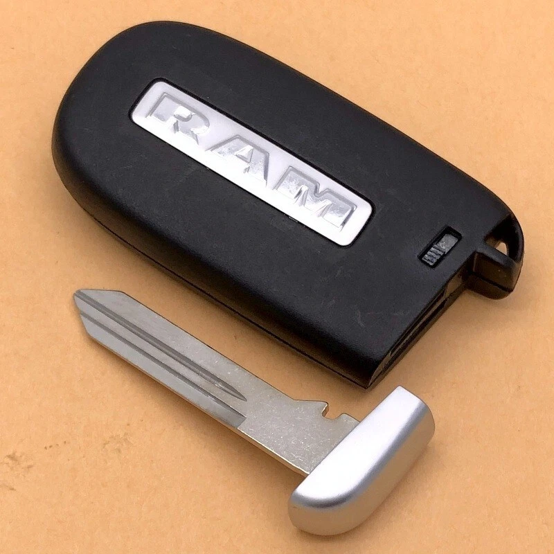 COMO NUEVO OEM 201 2014 2015 2016 2017 2018 RAM 1500 MANDO A DISTANCIA LLAVE INTELIGENTE 56046956 Foto 4 de 4
