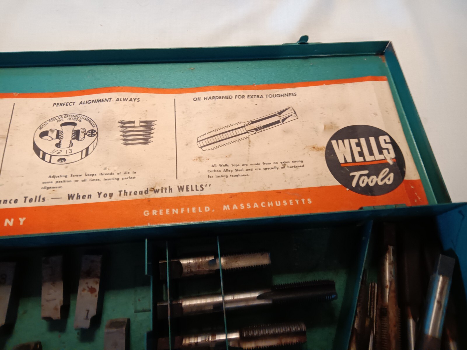 Vintage WELLS TOOL CO GREENFIELD MASS SCREW PLATE TAP & DIE SET eBay
