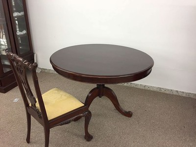 Esstisch Tisch rund massiv Mahagoni premium Qualität 125 cm Esstisch Tisch rund massiv Mahagoni premium Qualität 125 cm