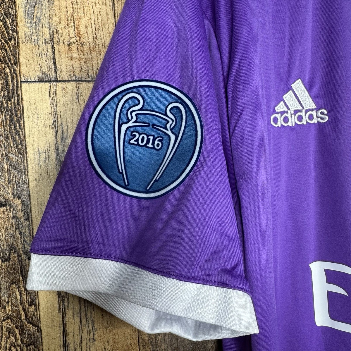 【正規16-17 Real Madrid  L/S MODRIC#19】 Real Madrid 2016-17 Away Football Jersey Modric #19 Adidas