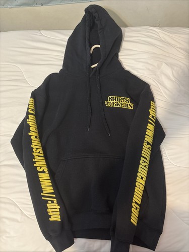 SHIRTSTUCKEDIN DORI DORI GAMERS V2 HOODIE