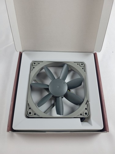 Noctua NF-S12B redux-1200 PWM 120mm Case Fan – 4-Pin 1200 RPM Gray Quiet Cooling - Picture 6 of 6