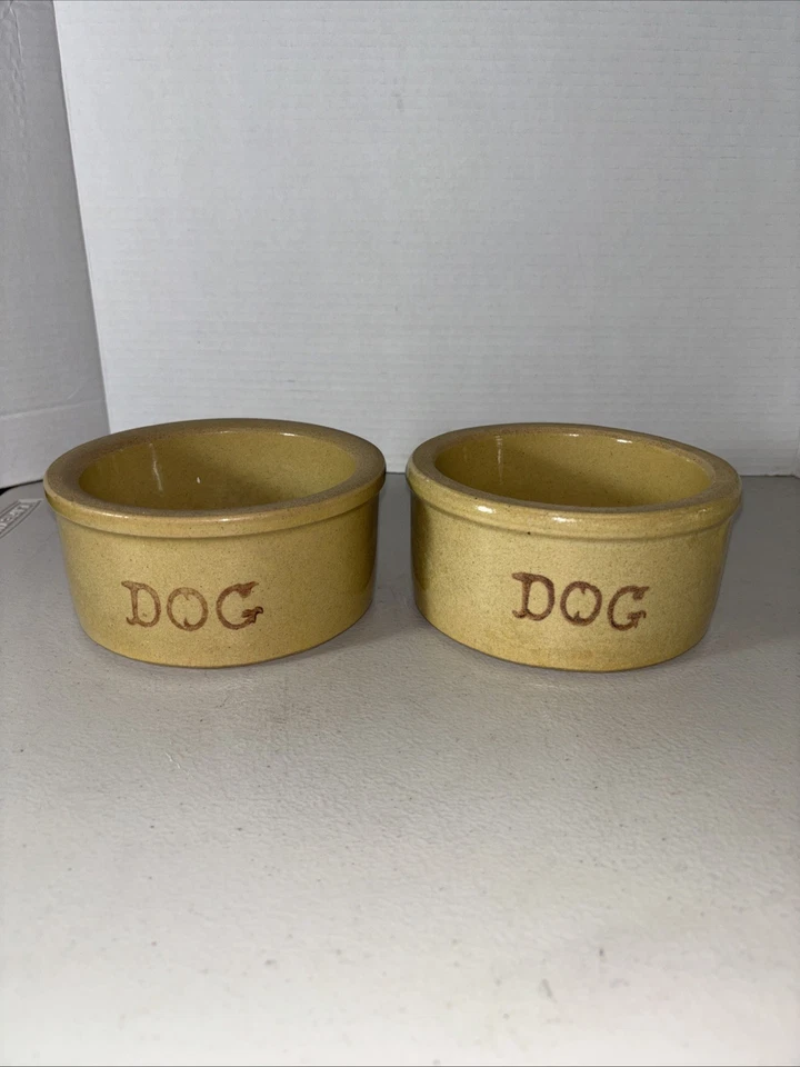 2 cuencos de cerámica para perros R.R.P. Co Roseville OH EE. UU. 5,5" ancho gres amarillo #200 Foto 2 de 4