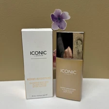 ICONIC LONDON Super Smoother Blurring Skin Tint  Golden Medium -NEW in Box