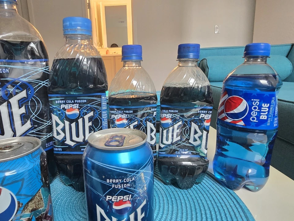 Pepsi Blue Collection Lot - USA Sealed Bottles & Cans - Rare + Canada Bleu - Image 3 of 4