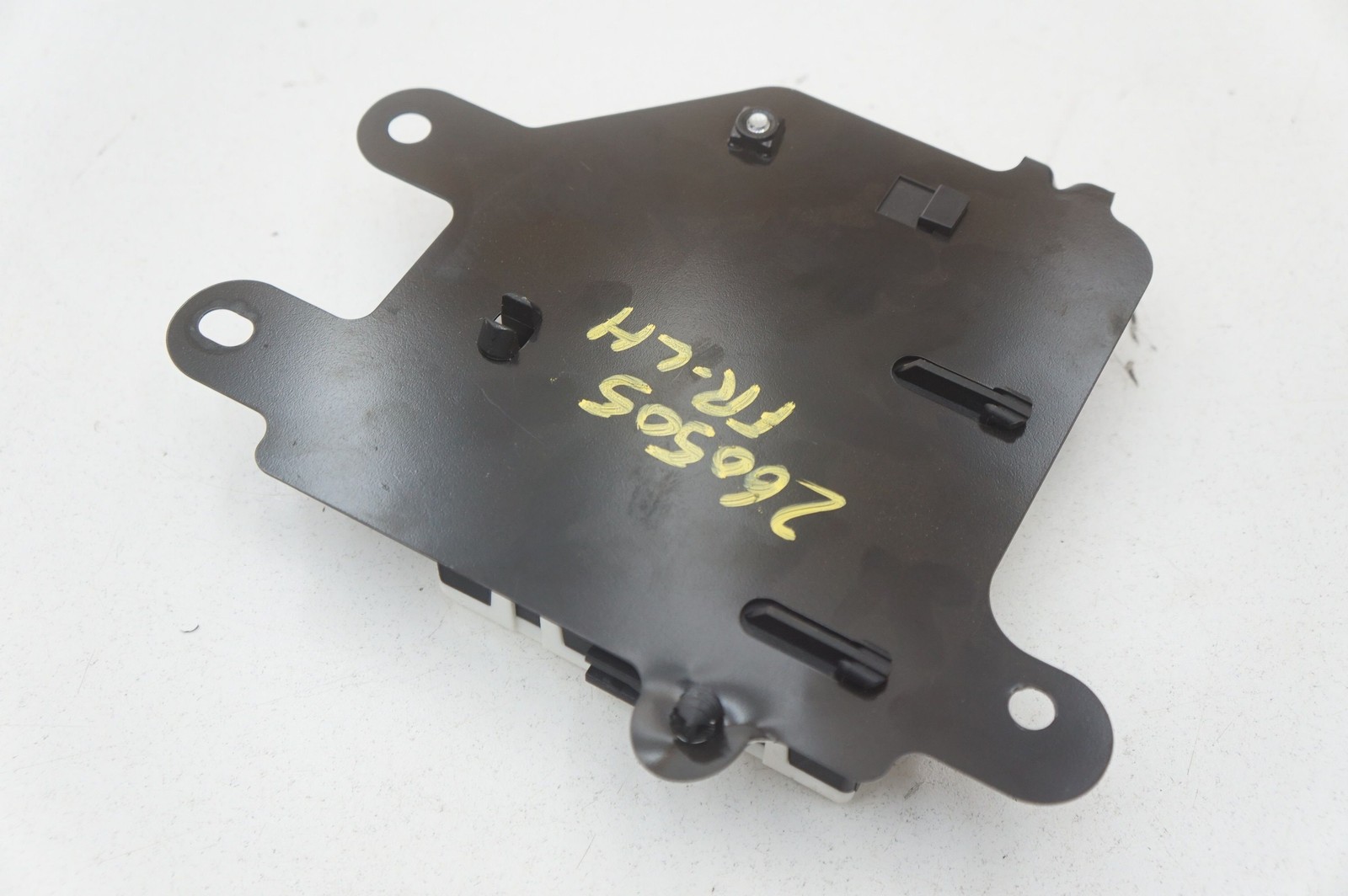 Aston Martin Vantage 2020 Front Left Door control modules Set P/N HY5314D383AB