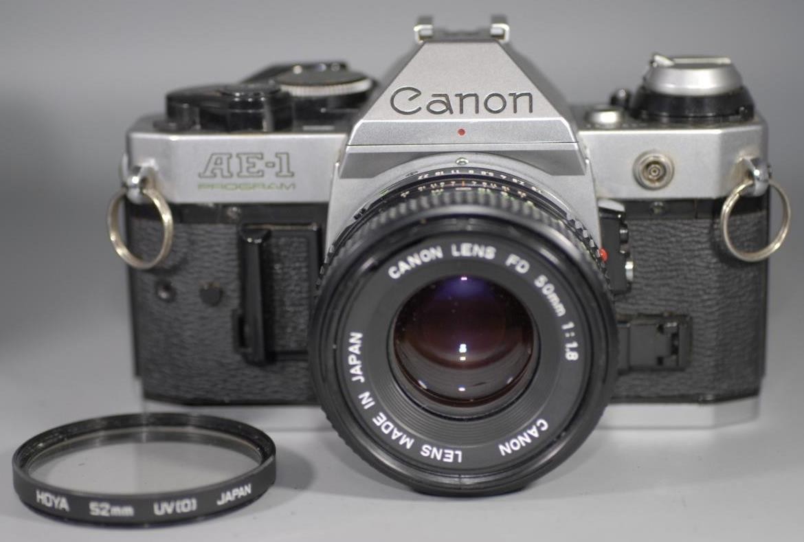 Canon AE-1 Program film camera w 50mm f1.8 FD lens AE1