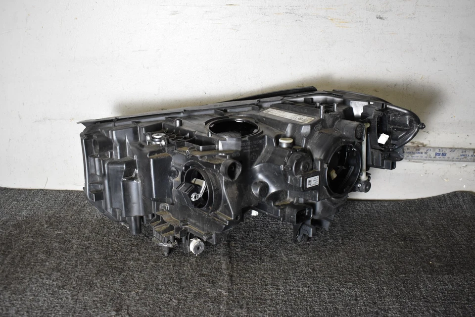 BMW Serie 6 G32 Gran Turismo 640i 2018 2019 faros diestro LED adaptables Foto 4 de 4