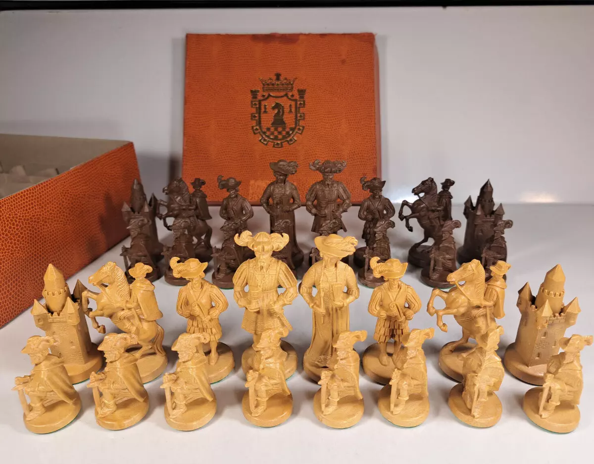 The Chess Schach - Home  Artistically Restored Vintage Chess Sets