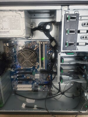 HP Z220 CMT Workstation i7-3770 3.40GHz 8GB RAM No Hard Drive and