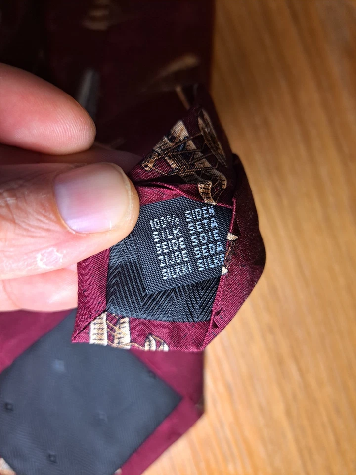 Corbata DE COLECCIÓN CONMEMORATIVA Tango 100% Seda Para Hombre Borgoña Primer Vuelo Centenario Foto 4 de 4