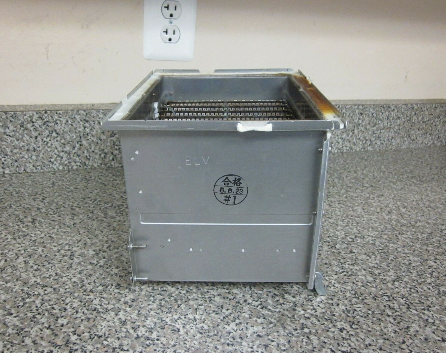 Noritz SKH7184 EMUJ004 N0841MC Tankless Water Heater Burner Ignitor