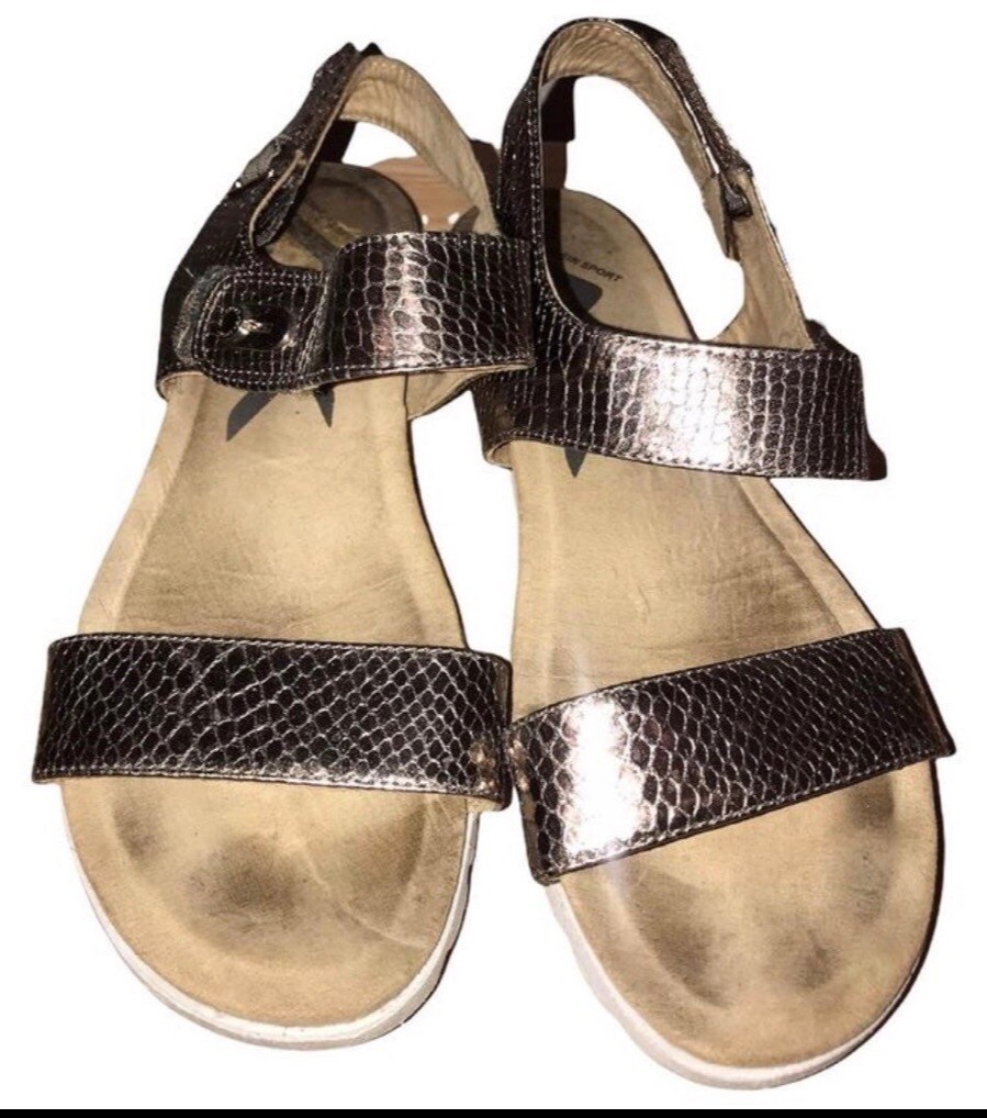 Anne Klein Akviewer Sport Platform Sandals In Metallic Snake Skin