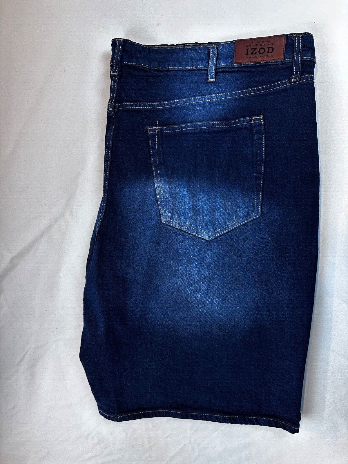 Izod Dark Wash Regular Fit 5 Pocket Jean Shorts Size W48 Ins