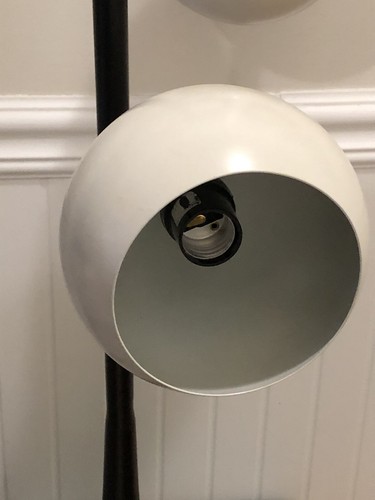 Vintage Table Lamp Eyeball 32” High Black / White Tulip Foot - Picture 11 of 11