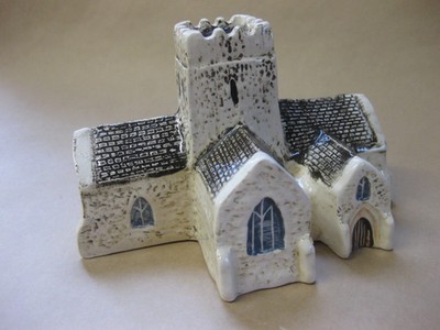 John Putnam's Heritage Houses ~ Vintage Modell einer Kirche mit Turm
