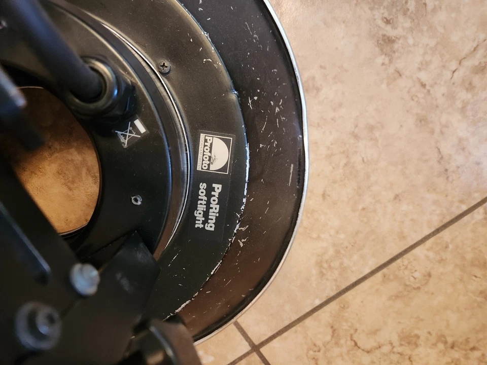 Cabezal de flash de anillo Profoto para Acute 2400 paquete de 2 o 2 con capucha de luz suave #1 Foto 2 de 4