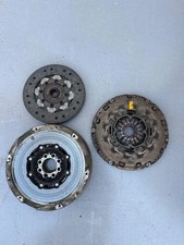 Kit d'embrayage Lexus IS