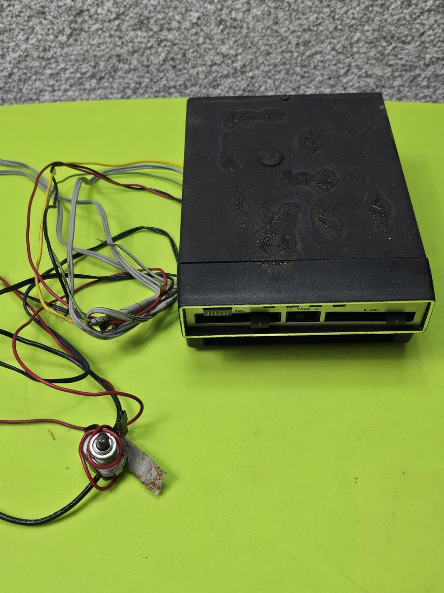 Vintage DYN DS-819 Under Dash Car Stereo Amplifier Booster 5W 8