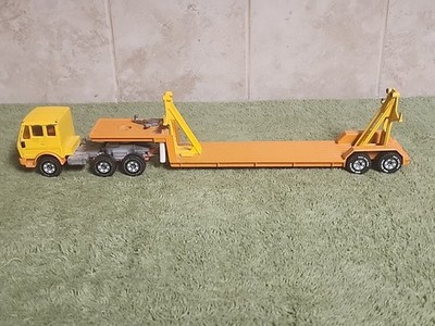 SIKU 1/55 Mercedes Benz Truck With Fertigbauteile Transporter Made In  Germany