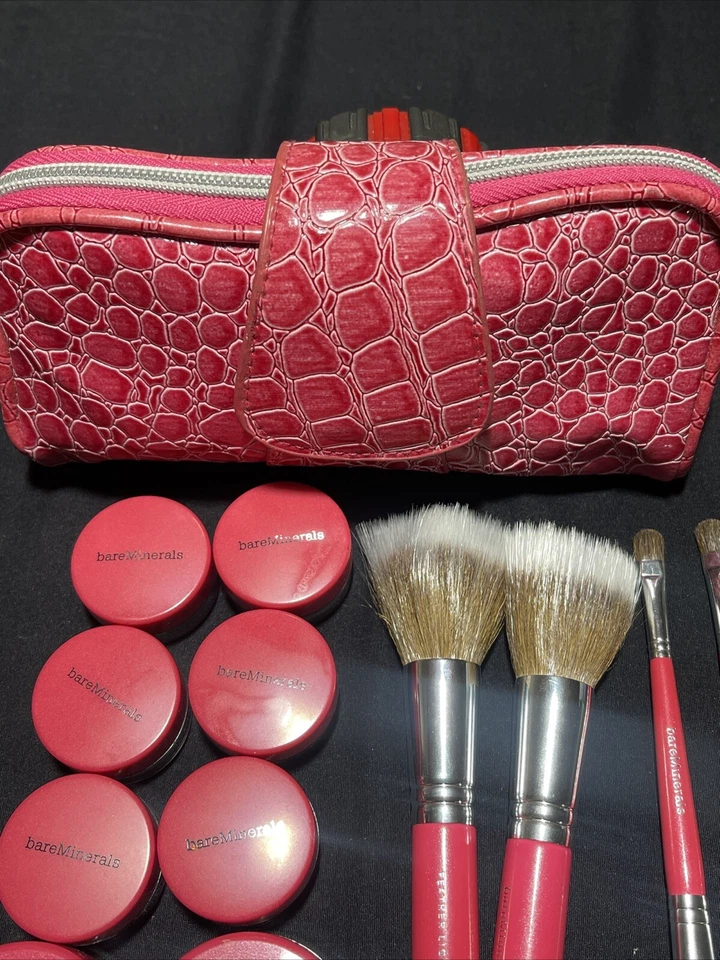 BARE MINERALS PINK BAG SET 13 PIECE - Image 2 of 4