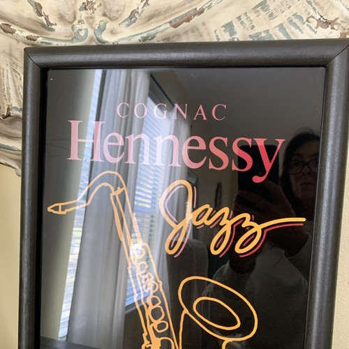 VTG HENNESSY COGNAC JAZZ GLASS BAR SIGN SAXOPHONE RARE SAXOPHONE FRAMED 19x13.5” - Picture 2 of 11