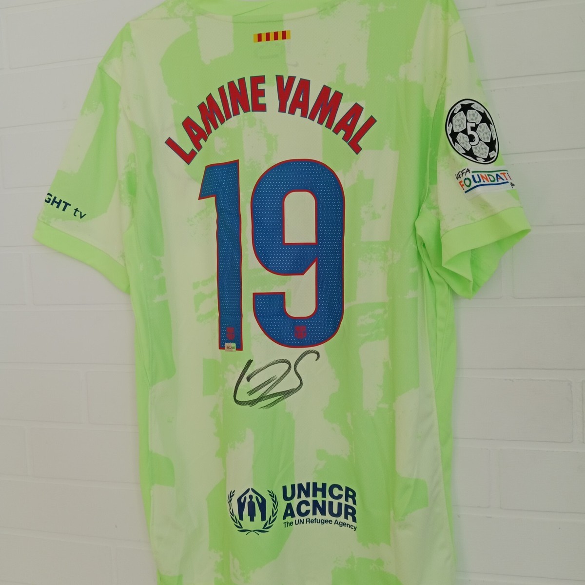 demezigu 　Lamine Yamal 直筆サインユニフォーム Lamine Yamal Signed Autographed 2024/25 Barcelona Soccer