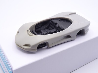 TrueScale Miniatures 1:43 - 1 - Coupé a escala - Chevrolet Corvette