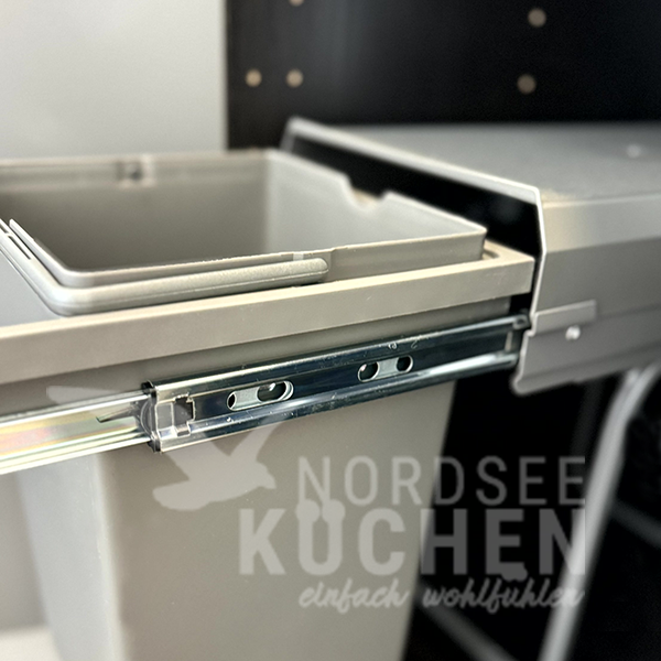 Bild 6 von 9