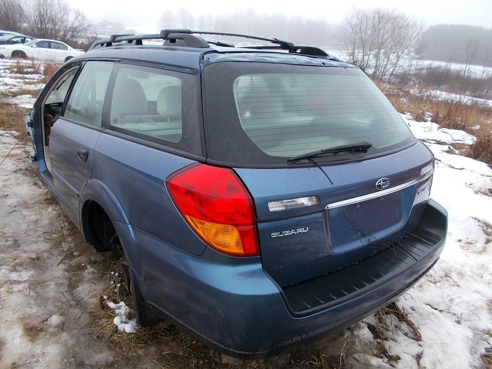 Cuarto de vidrio usado para: Subaru Legacy SW grado derecho A 2006 Foto 4 de 4