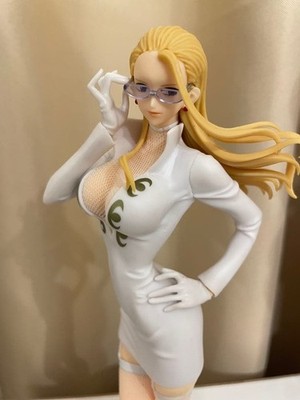 One Piece Kalifa Glitter Glamours X Materia Figure