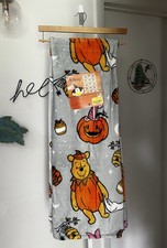 NEW Disney Winnie the Pooh Halloween Blanket 50 x70 Piglet Pumpkin 2026 VIRAL