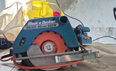 Black & Decker DN 227 Kreissäge 550 W 220 V 40 mm Netzbetrieb Blau