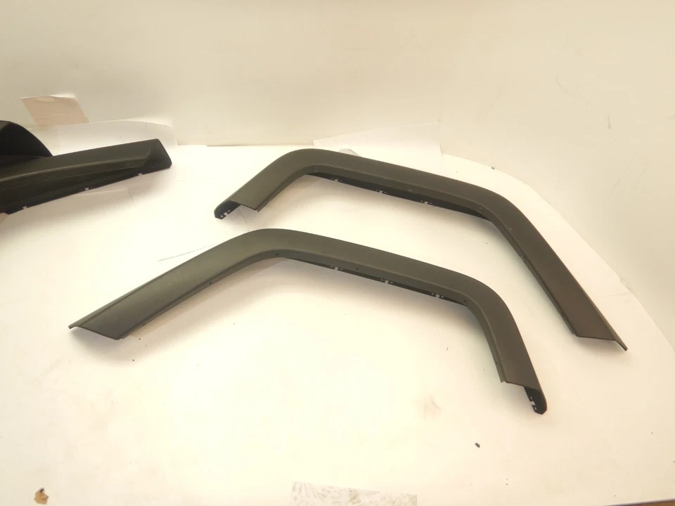 Crown Jeep Wrangler JK 07-18 Front Rear Textured Fender Flare Set of 4 New 5KFK - Imagem 3 de 4