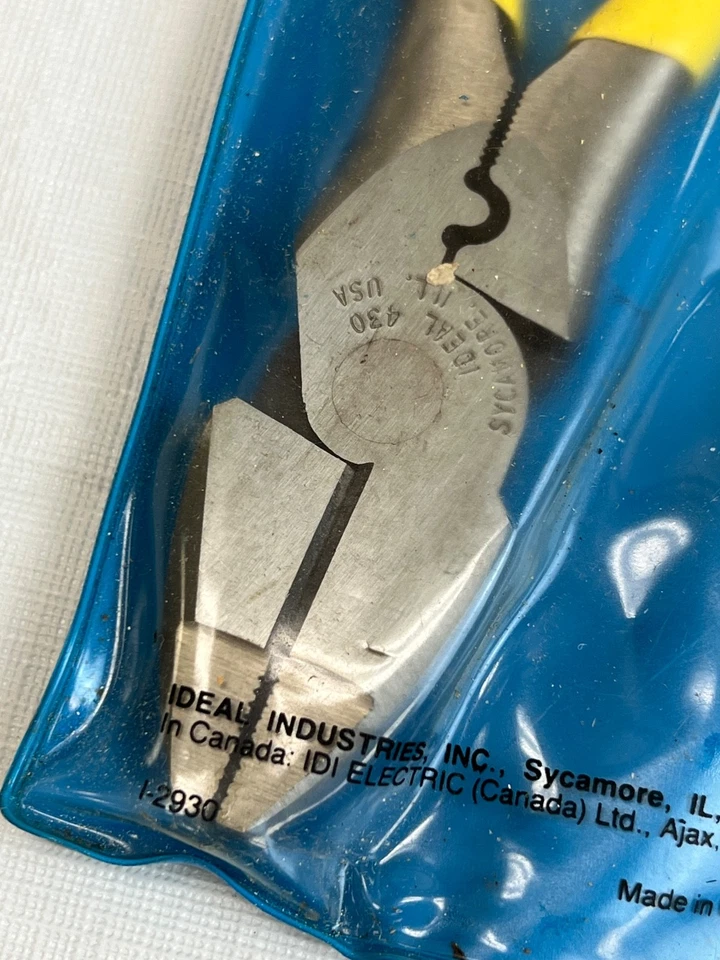 Vintage, 9" Side-Cutting Pliers, Ideal, Cat. No. 30-430, NOS - Image 3 of 4