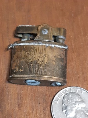 Vtg Antique Style Mini Brass Metal Lighter ForParts/repair L22Seezed FireFly