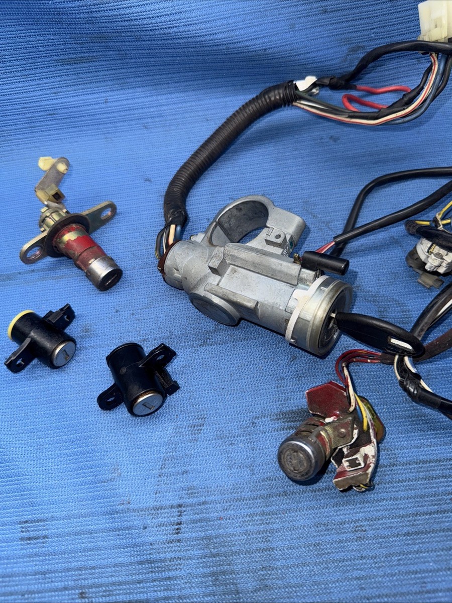 えぬさん 90-96 Nissan 300zx Z32 Ignition with T-tops Door Lock Cylinders