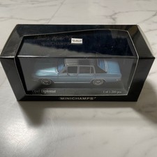 [With Box] 1/43 Scale Opel Diplomat 5.4 1969 minichamps Diecast Car el