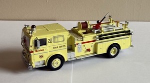 Code 3 - Boston - Engine 20 - Ward LaFrance - FDNY - Corgi