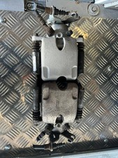 VAUXHALL INSIGNIA VXR REAR BRAKE CALIPERS AND CARRIERS 2008 MK1 HATCHBACK 2009