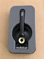 Gillette Labs With Exfoliating Bar Shaving Razor For Men Handle Blades Case