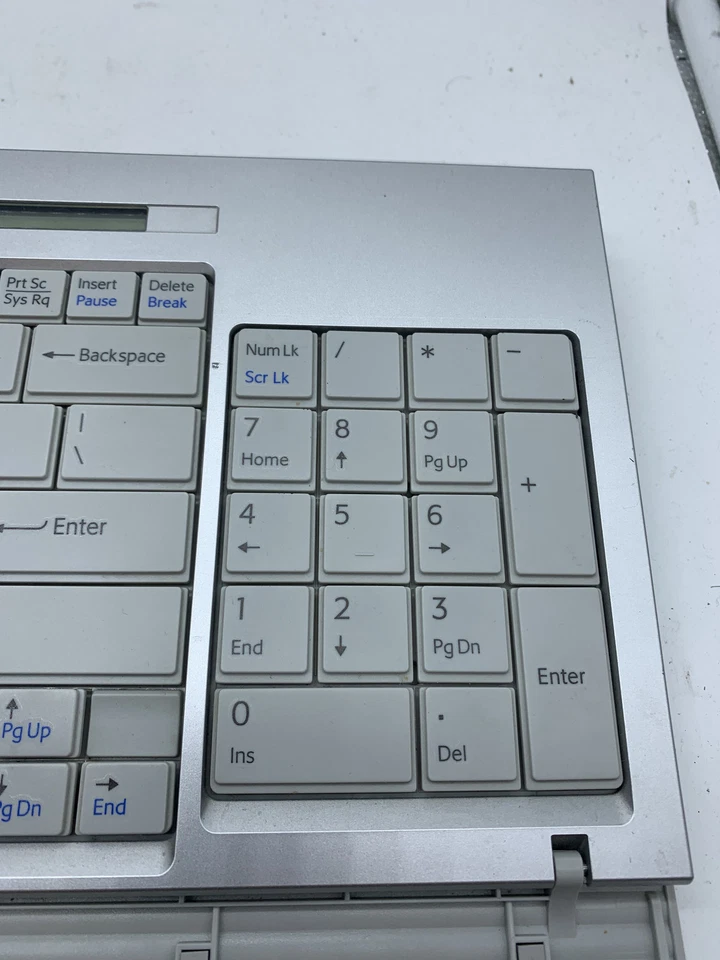 Sony Vaio VGP-WKB5US Wireless Keyboard w/ FREE SHIPPING - Image 4 of 4