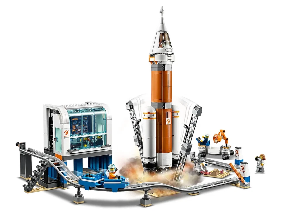 LEGO CITY: Deep Space Rocket and Launch Control 60228 NEW SEALED - Image 3 of 4